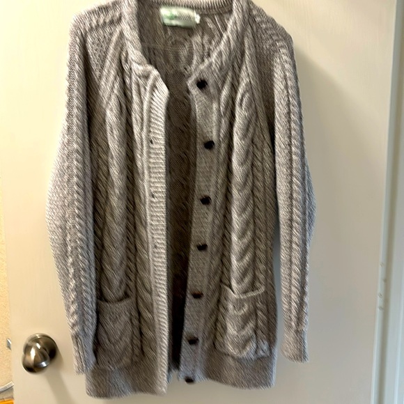 Sweater - Picture 1 of 5